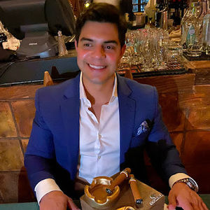 Meet your Posher, Hector